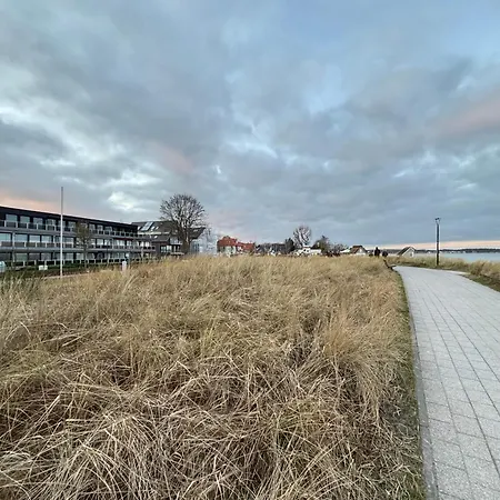 Апартаменты Stuuv 8 - In - Ostseeblick & Strandlage - 50 M *